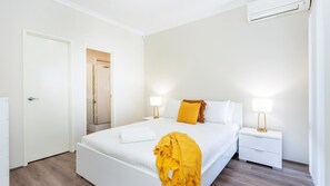 3 habitaciones, tabla de planchar con plancha y wifi gratis