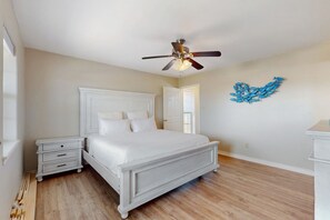 2 habitaciones, tabla de planchar con plancha, internet y ropa de cama 