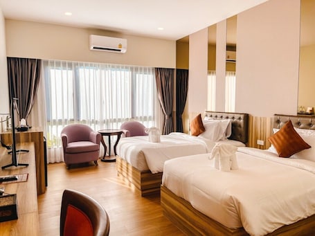 Twin Room | Free WiFi