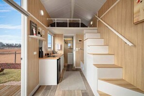 Fridge, microwave, stovetop, toaster