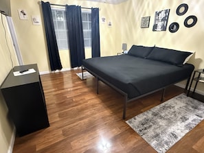 3 bedrooms, WiFi, bed sheets