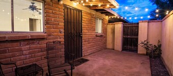 Chula Vista Cottage - Fully stocked, clean and central 1 bed, 1 bath in Tucson