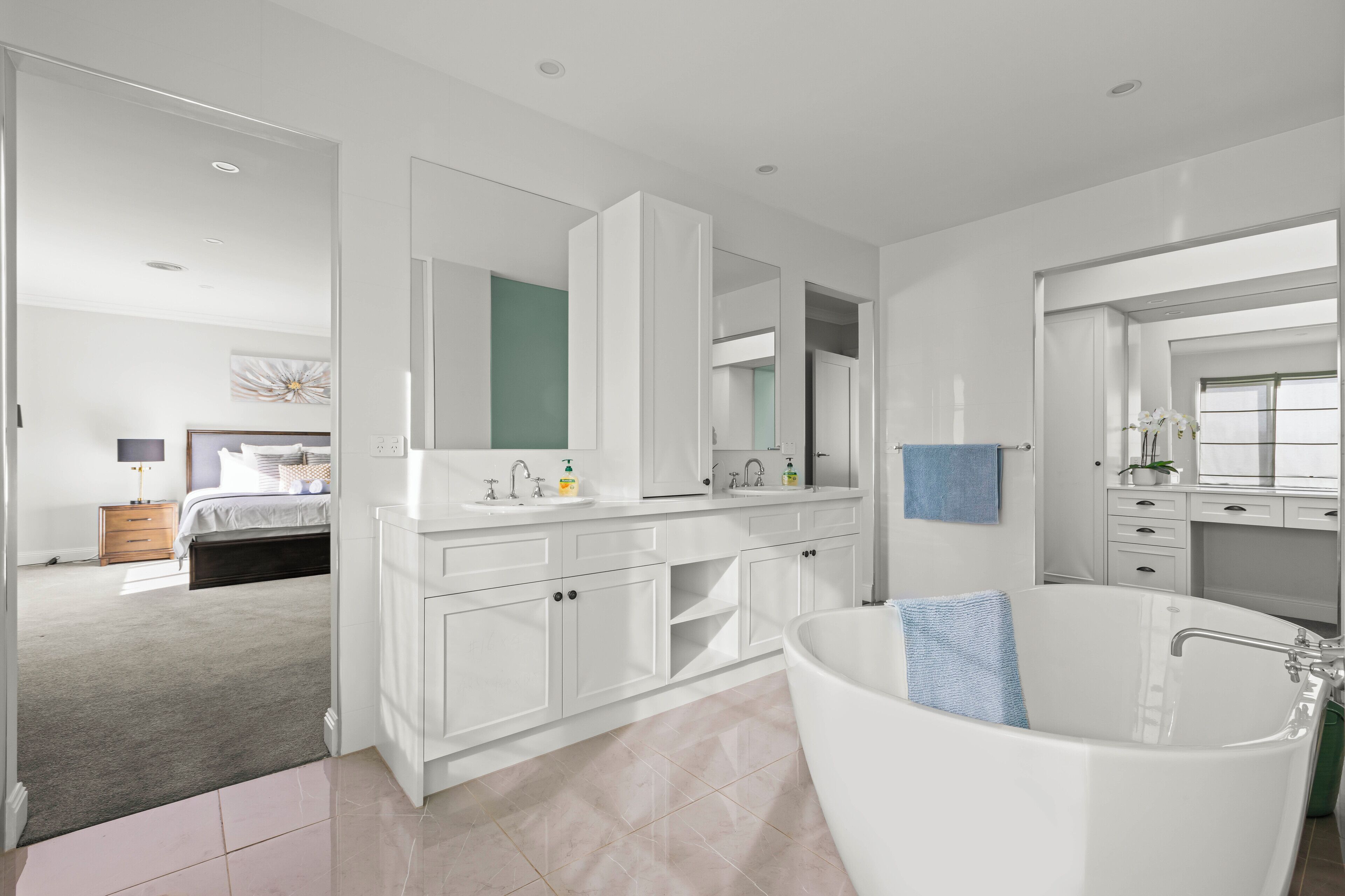 Deluxe Townhome, Garden View | Bathroom