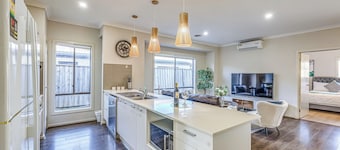 StayAU Pakenham 5 BRM Oasis Pet-friendly