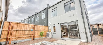 StayAU Fresh Modern 5BR Retreat Netflix in Berwick