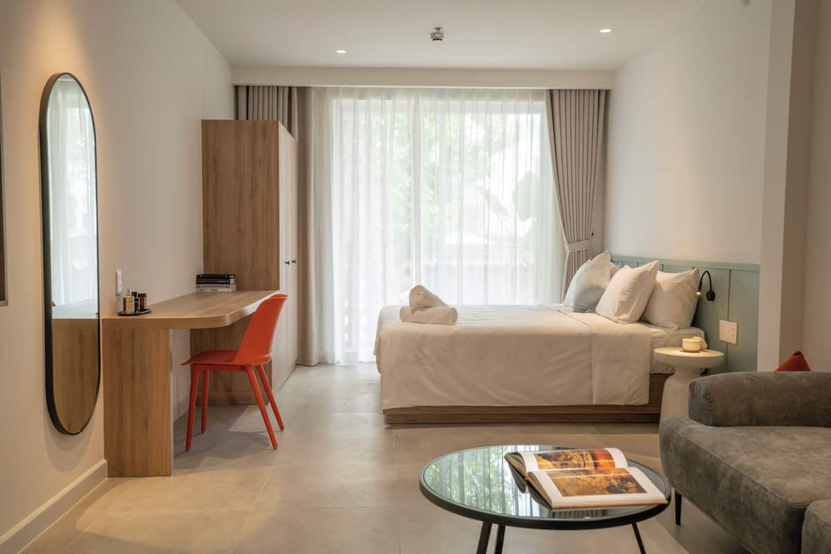 In-room safe, desk, laptop workspace, blackout curtains