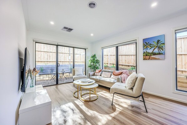 Casa geminada luxo, vista para o jardim | Área de estar