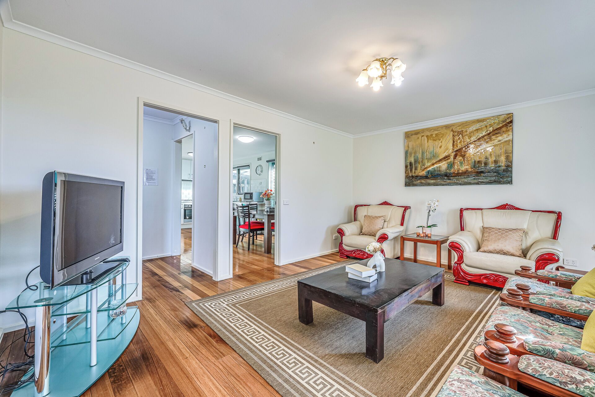 Executive One Bedroom Twin Apartment | Living area