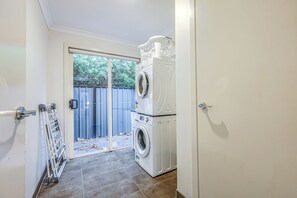 Maison mitoyenne Deluxe, vue jardin | Salle de bain