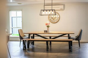 Casa de ciudad Deluxe, vista al jardín | Interior