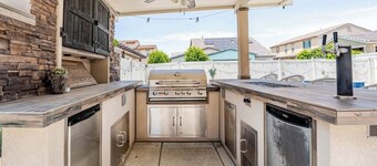 Charming 1-bedroom apart with  Sofa Bed in living room in Lake Elsinoire with AC