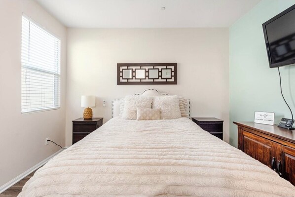 2 chambres, fer et planche à repasser, Wi-Fi, literie fournie