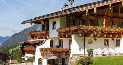Alpine retreat with Wellness & Premium Card