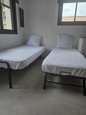 1 quarto, ferros/tábuas de passar roupa, Wi-Fi, roupa de cama