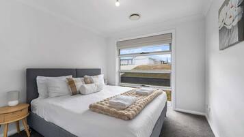 4 chambres, fer et planche Ă repasser, lit parapluie, Wi-Fi