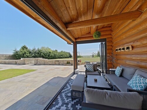 Grand Country Estate 3 Hot Tubs Sleeps 16 near Durham City & Bishop Auckland