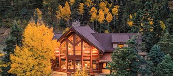 Secluded Angel Fire Retreat: Deck + Stunning View!