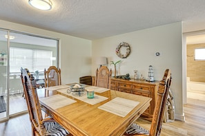 Dining - Swim, Fish & Relax: Port Richey Gem w/ Yard! (Port Richey)