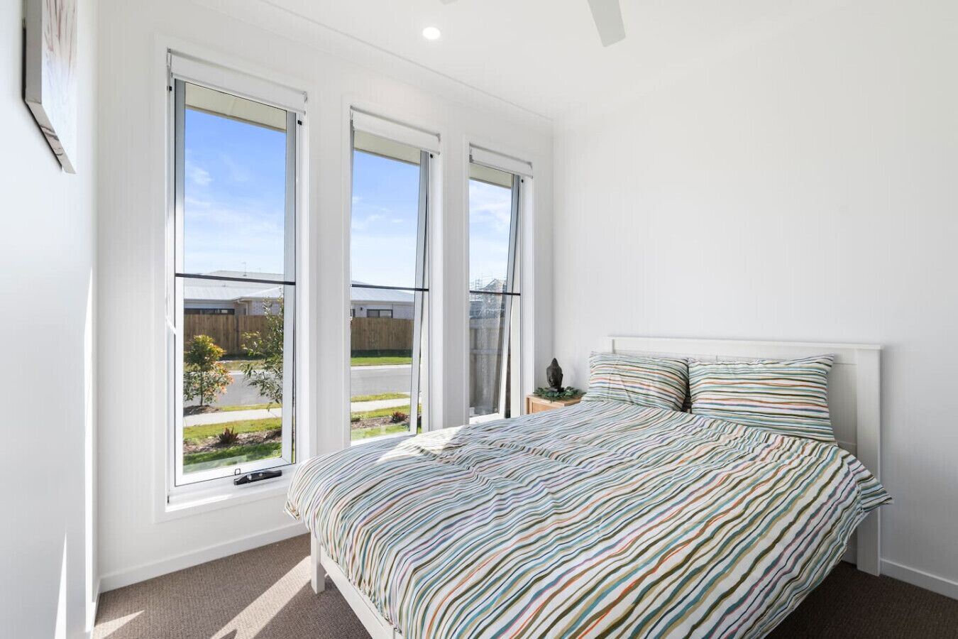 4 bedrooms, desk, iron/ironing board, WiFi