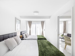 5 室のベッドルーム、アイロン / アイロン台、WiFi、ベッドシーツ