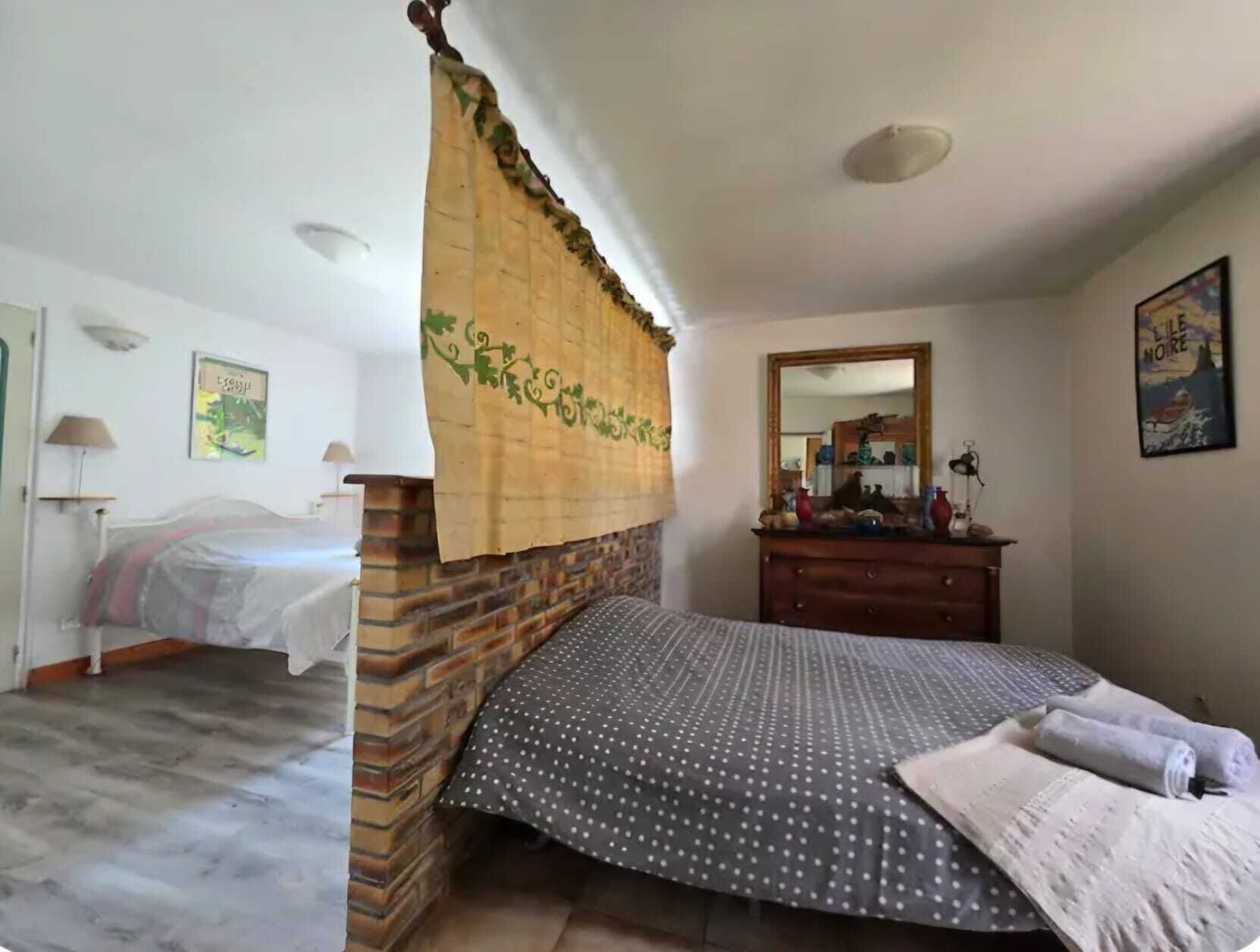 1 slaapkamer, reisbedje, beddengoed