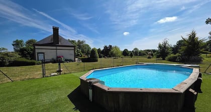 At the edge of the woods, family and relaxation