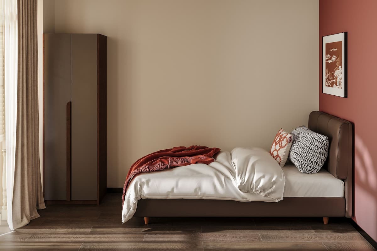 Desk, laptop workspace, free WiFi, bed sheets