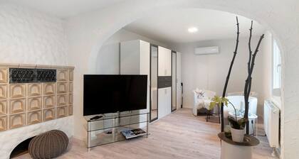 Ferienhaus 'Marina' mit privater Terrasse, WLAN und Klimaanlage