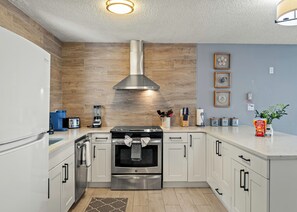 Fridge, microwave, oven, stovetop - Timberline Retreat | Forest Views & Minutes to Camelback Resort (Tannersville)