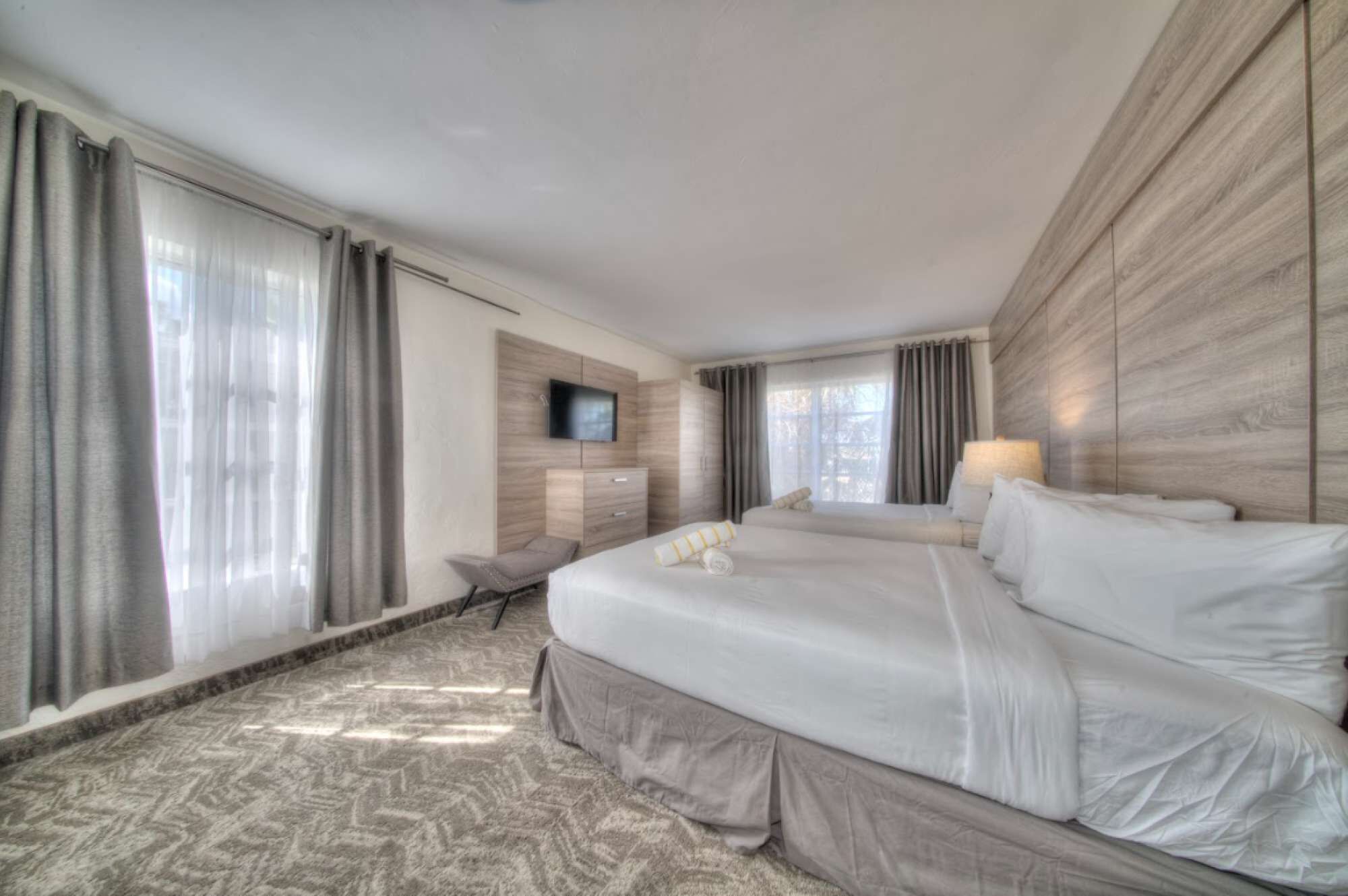 2 chambres, bureau, Wi-Fi, draps fournis