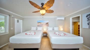 Desk, WiFi, bed sheets