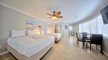 Schreibtisch, WLAN, Bettwäsche