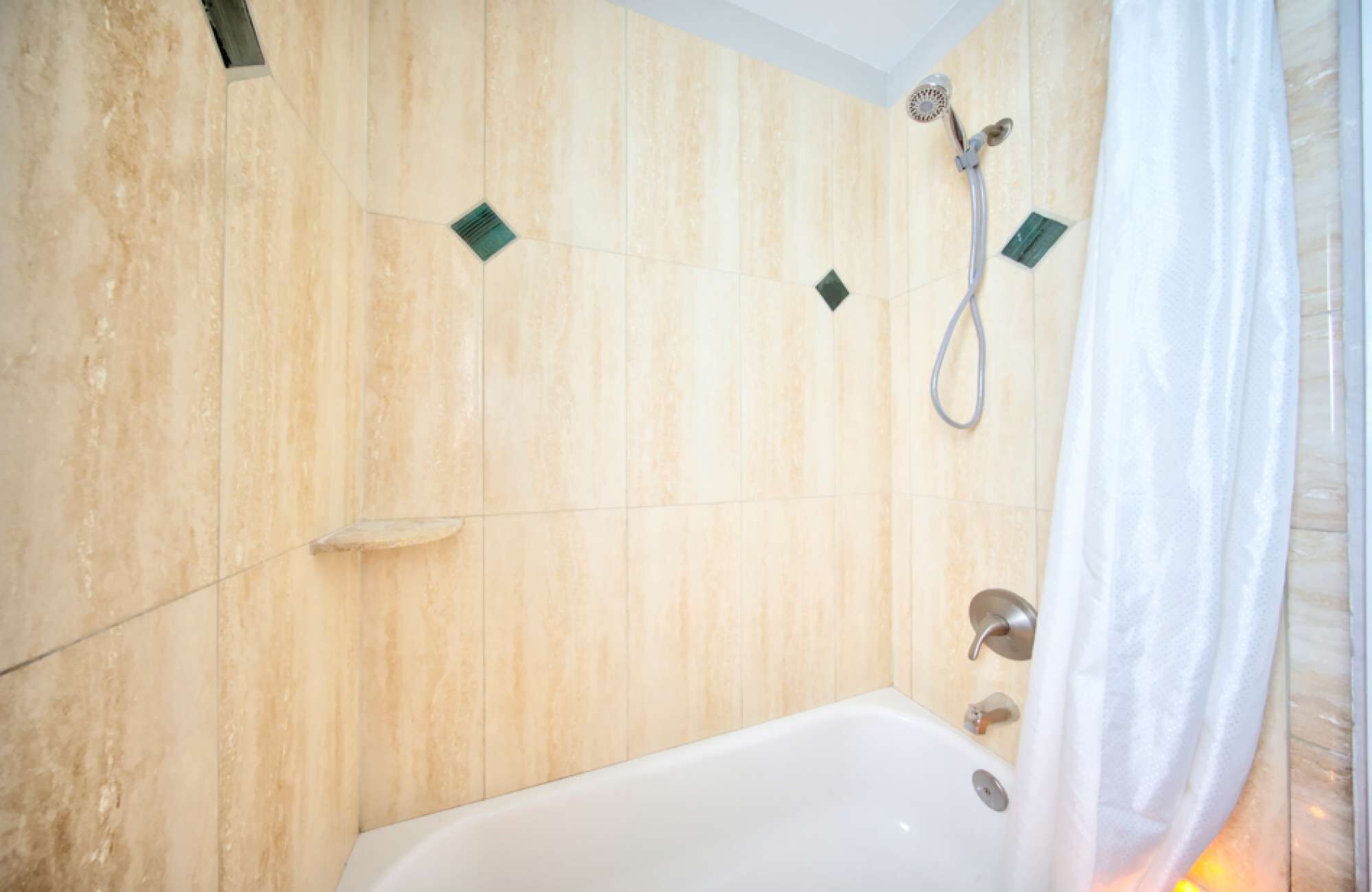 Shower, towels