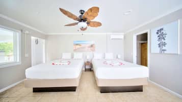 Desk, WiFi, bed sheets