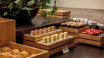 Tägliches großes Frühstück (30 CNY pro Person)