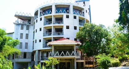 LifeLights Hotel