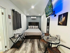 1 غرفة نوم وواي فاي وملاءات أسرّة