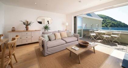 Sea View Escape with Private Balcony at Tors Park