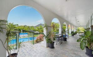 Property grounds - Superior Twin Studio Apartment (Nelly Bay)