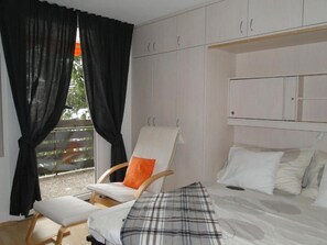 1 bedroom, WiFi, bed sheets - Apartment 'Studio in Sankt Blasien' with Balcony and Wi-Fi (St Blasien)