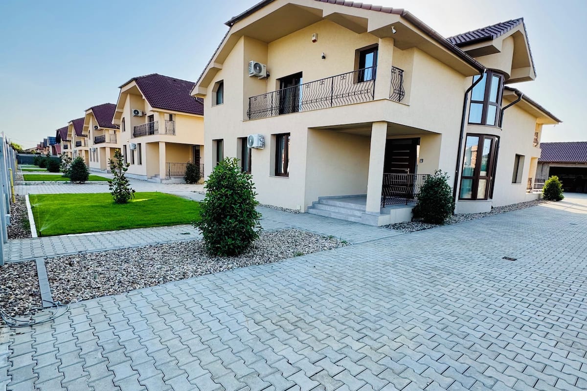 Deluxe-Villa, Balkon, Gartenblick