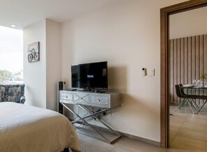 Apartment | 1 bedroom, Internet - The Plaza - Stylish 1 BDR in Carso (Mexico City)