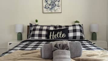 1 habitación, tabla de planchar con plancha, wifi gratis y ropa de cama