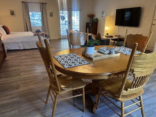 BlueHeronLake-Guesthouse Studio