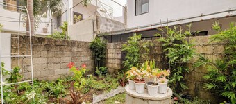 Charming Iloilo City House with Garden View