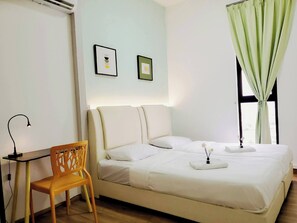 3 chambres, accĂšs Internet, draps fournis