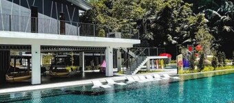 Ipoh Cove Hillside Mini Waterpark Family Suite