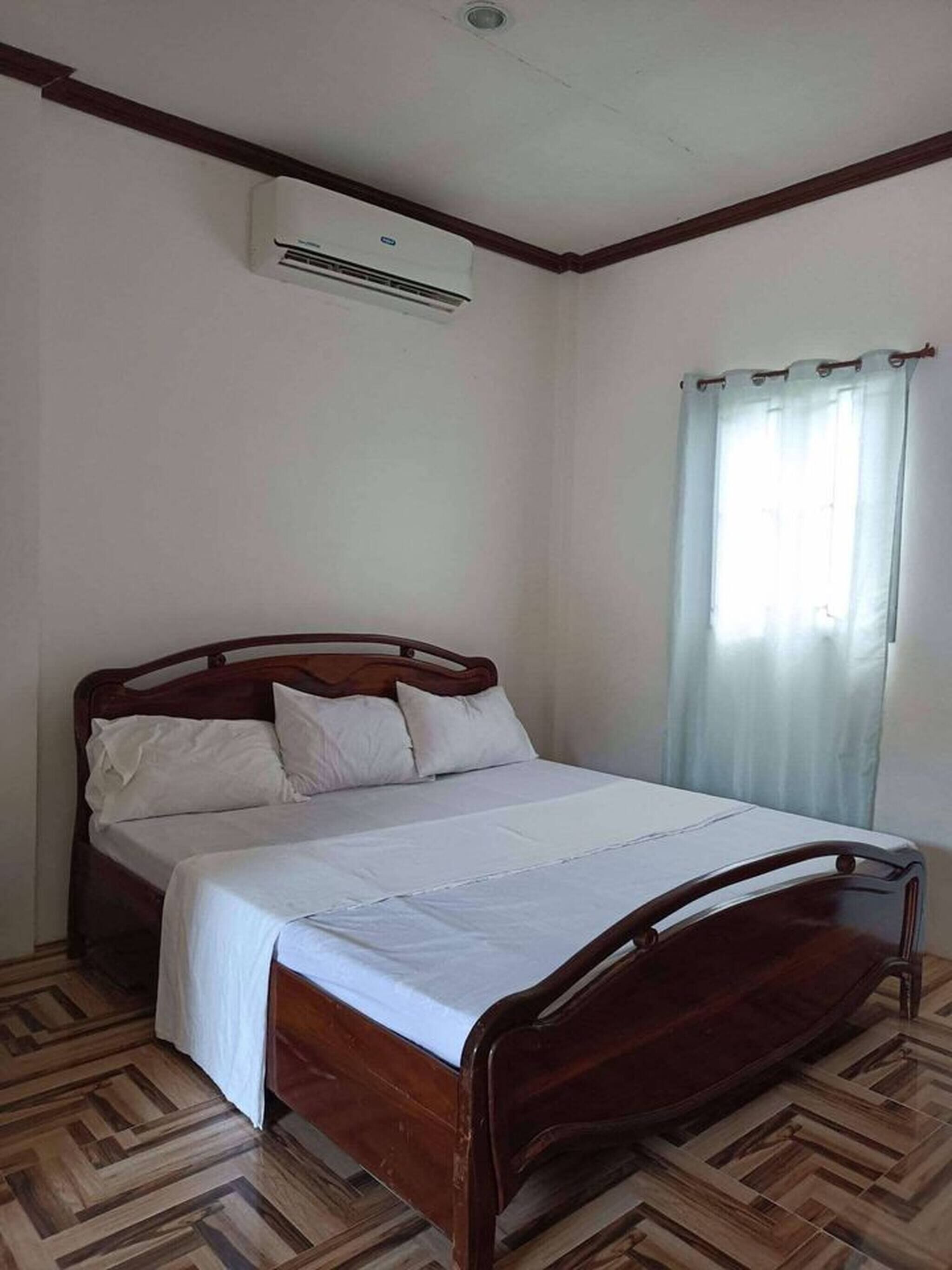 4 bedrooms, internet, wheelchair access