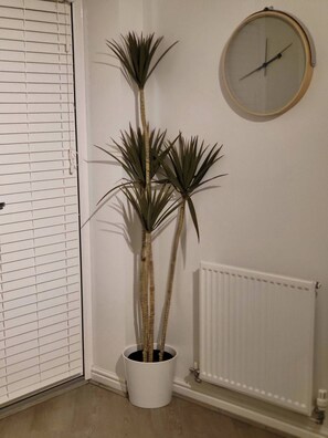 Interior - Home Like Yours In Grays, Essex (South Ockendon)