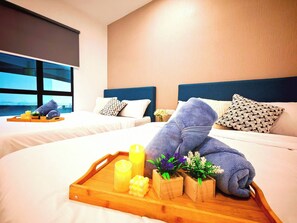 3 bedrooms, iron/ironing board, Internet, bed sheets - Ipoh Manhattan Free Waterpark 3BR 8Pax Family Suite MHA306 by City Home Empire (Ipoh)